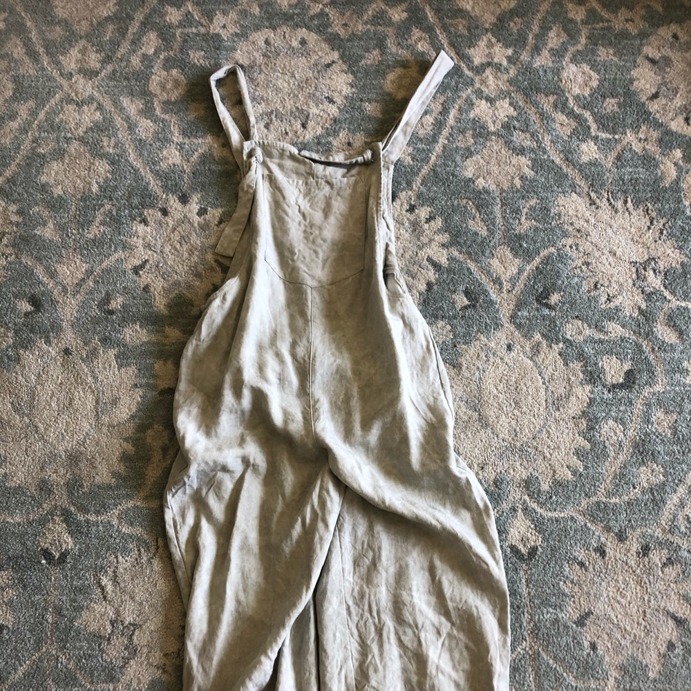 NO LONGER FOR SALE ZARA linen overalls